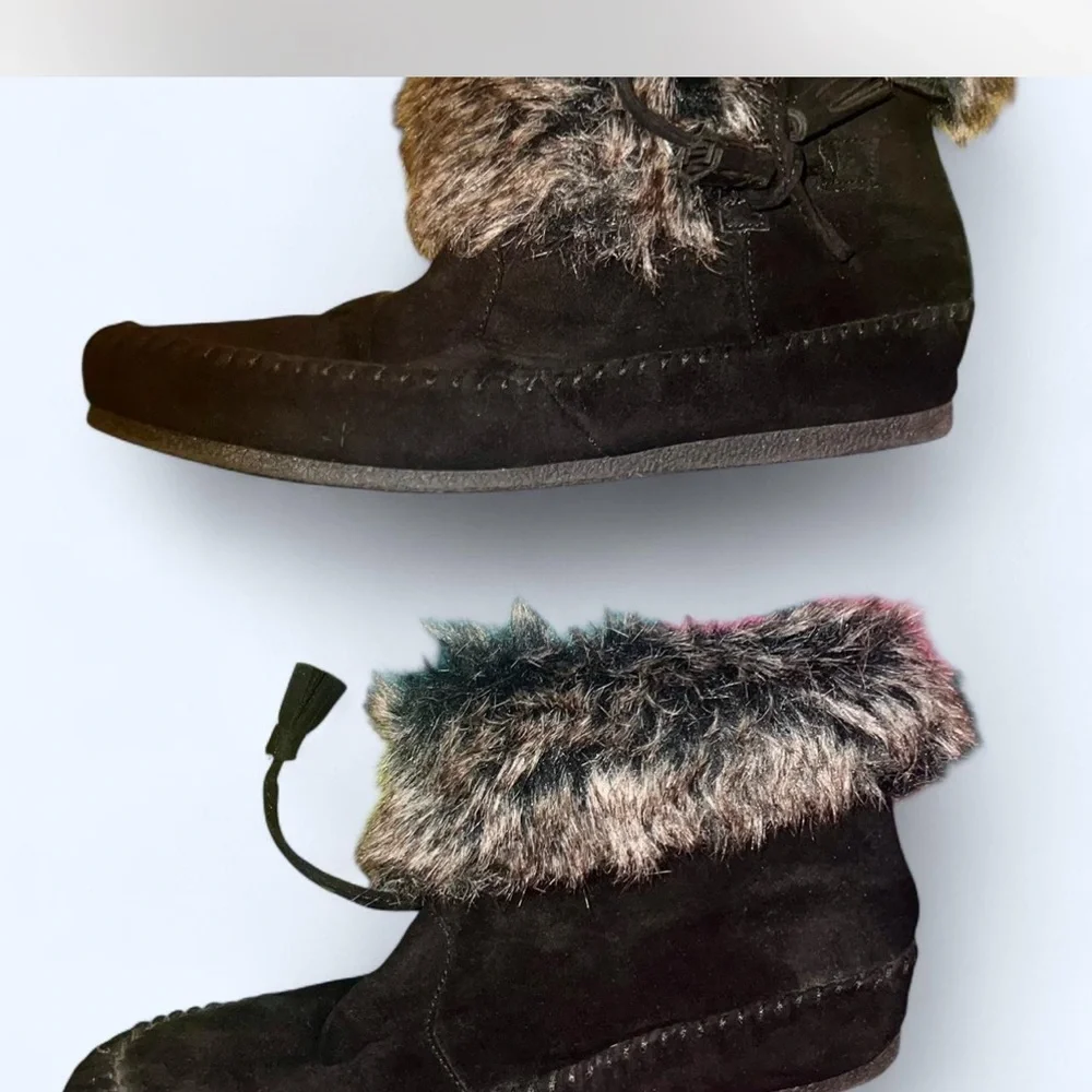 Madden Girl Black Faux Fur Winter Boots